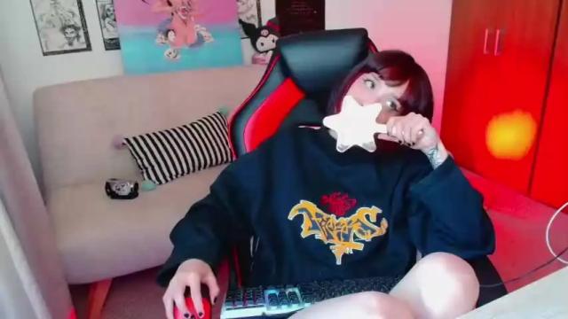 Image 8 of samantx Stream on Chaturbate on 19 months ago