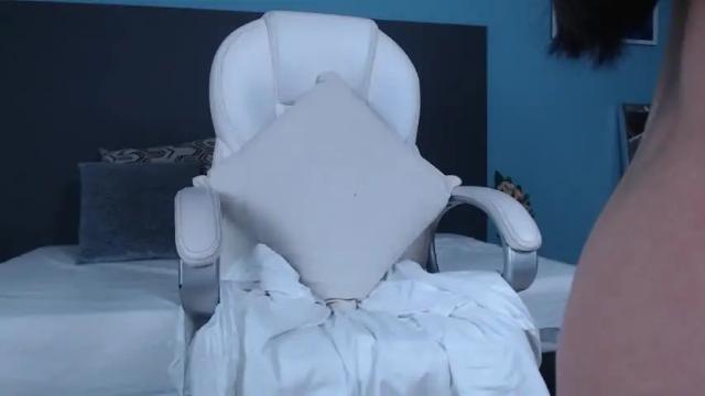 Image 6 of samara18_18 Stream on Chaturbate on 19 months ago