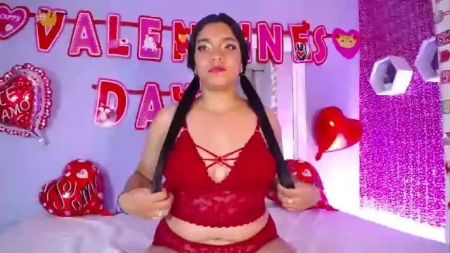 Image 3 of samaraa_lopezz Stream on Chaturbate on 15 months ago