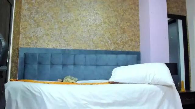 Image 10 of samarha_xue Stream on Chaturbate on 11 days ago