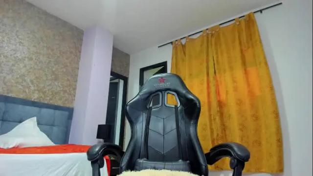 Image 11 of samarha_xue Stream on Chaturbate on 25 days ago