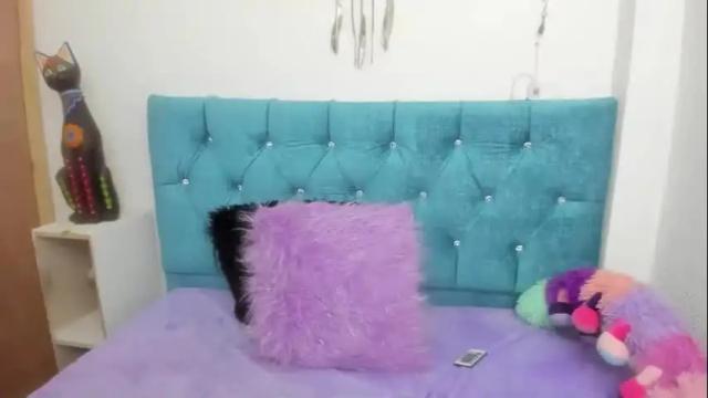 Image 7 of sami_cutte Stream on Chaturbate on 2 months ago