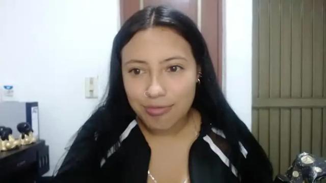 Image 2 of sami_cutte Stream on Chaturbate on 26 days ago