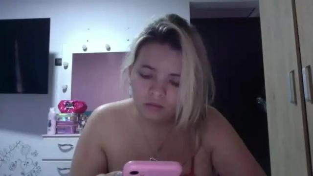 Image 7 of sami_hot10 Stream on Chaturbate on 21 months ago