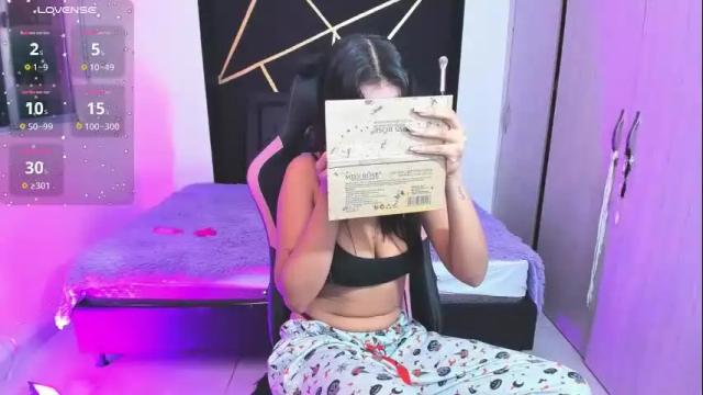 Image 4 of samiacooper1 Stream on Chaturbate on 11 days ago