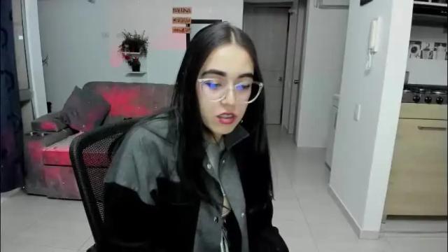 Image 4 of samismith77 Stream on Chaturbate on 22 days ago