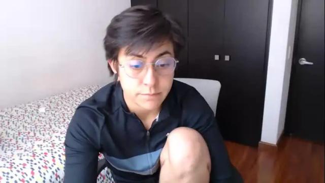 Image 3 of samm_ritch Stream on Chaturbate on 11 days ago