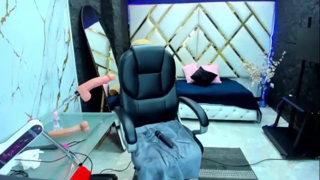 Image 3 of sammanthaboob Stream on Chaturbate on 29 days ago