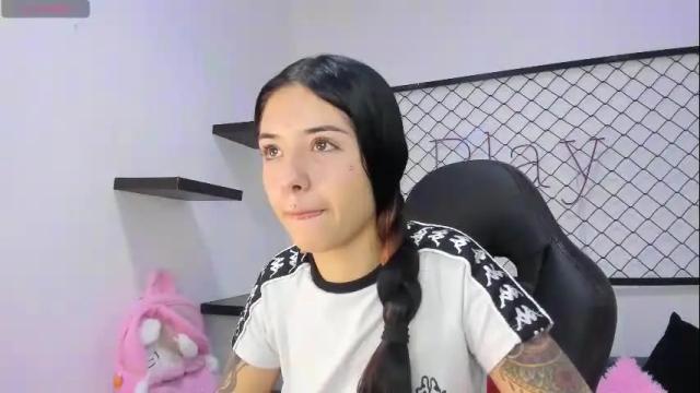 Image 3 of sammi_sweet_ Stream on Chaturbate on 1 month ago