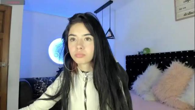Image 3 of sammi_sweet_ Stream on Chaturbate on 1 month ago