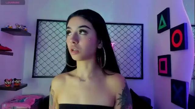 Image 11 of sammi_sweet_ Stream on Chaturbate on 1 month ago