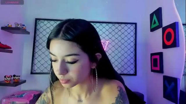 Image 7 of sammi_sweet_ Stream on Chaturbate on 1 month ago