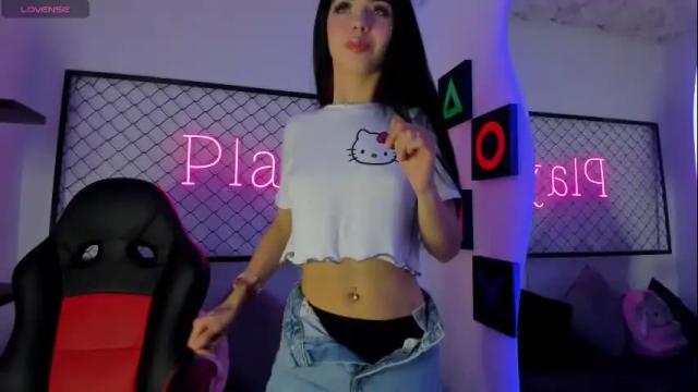 Image 2 of sammi_sweet_ Stream on Chaturbate on 1 month ago