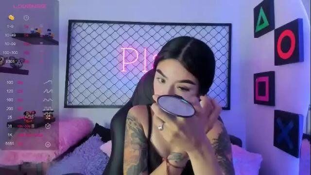 Image 11 of sammi_sweet_ Stream on Chaturbate on 27 days ago