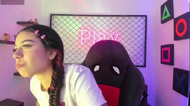 Image 12 of sammi_sweet_ Stream on Chaturbate on 20 days ago