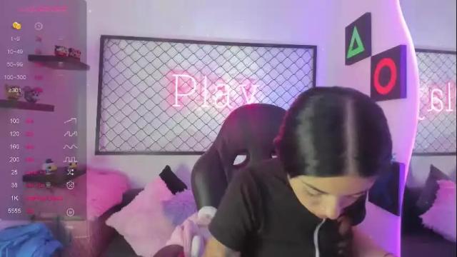 Image 8 of sammi_sweet_ Stream on Chaturbate on 16 days ago
