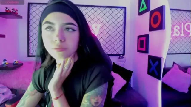 Image 6 of sammi_sweet_ Stream on Chaturbate on 15 days ago