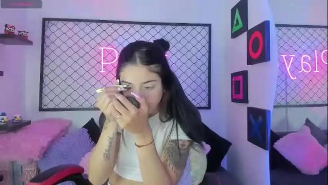 Image 10 of sammi_sweet_ Stream on Chaturbate on 13 days ago