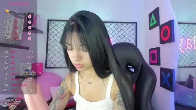 Image 10 of sammi_sweet_ Stream on Chaturbate on 12 days ago