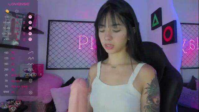 Image 11 of sammi_sweet_ Stream on Chaturbate on 12 days ago