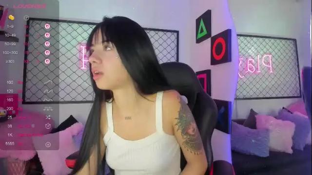 Image 12 of sammi_sweet_ Stream on Chaturbate on 12 days ago