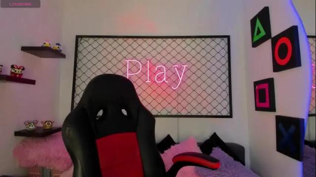 Image 2 of sammi_sweet_ Stream on Chaturbate on 6 days ago