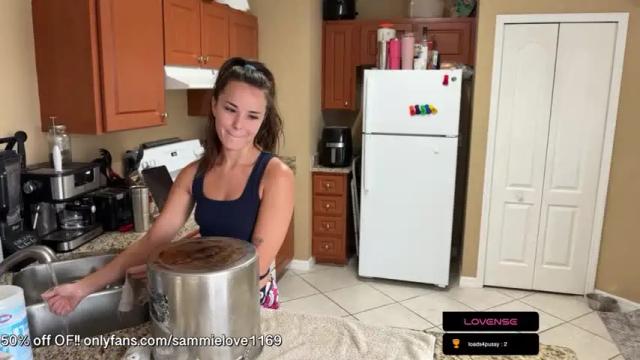 Image 2 of sammielove1169 Stream on Chaturbate on 14 months ago
