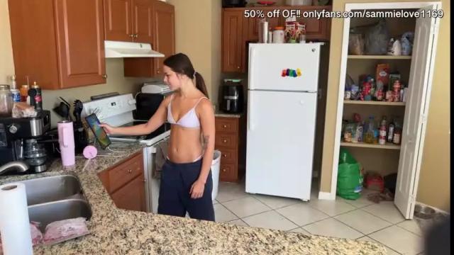 Image 2 of sammielove1169 Stream on Chaturbate on 14 months ago