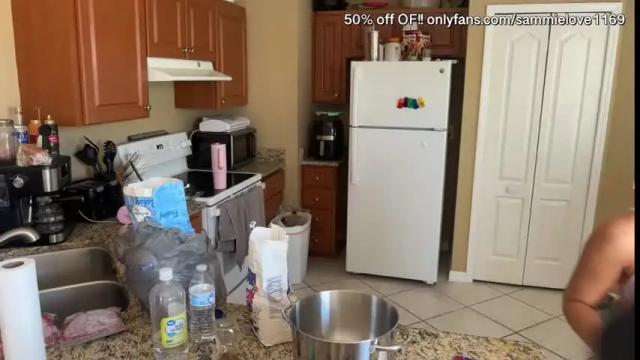 Image 4 of sammielove1169 Stream on Chaturbate on 14 months ago