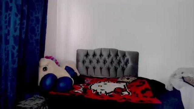 Image 7 of sammy_beautiful Stream on Chaturbate on 21 months ago