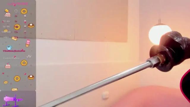 Image 11 of sammy_charlotte Stream on Chaturbate on 13 months ago