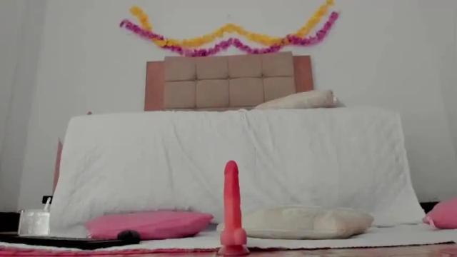 Image 11 of sammy_martini Stream on Chaturbate on 17 months ago