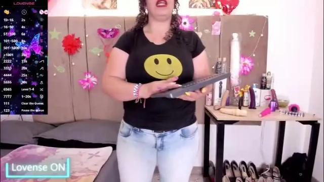 Image 8 of sammy_mature_ Stream on Chaturbate on 1 month ago