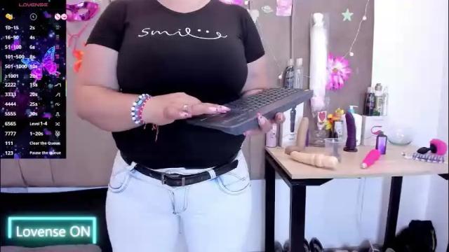 Image 8 of sammy_mature_ Stream on Chaturbate on 1 month ago