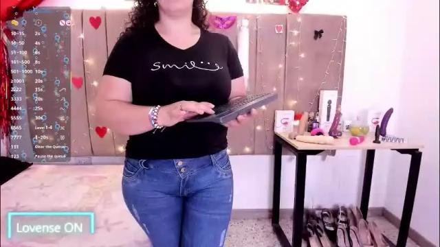 Image 2 of sammy_mature_ Stream on Chaturbate on 1 month ago