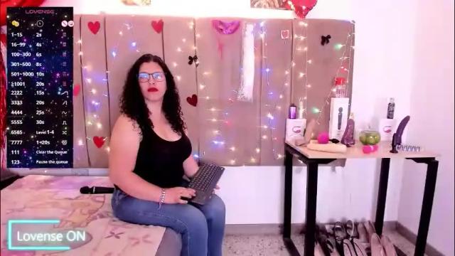 Image 3 of sammy_mature_ Stream on Chaturbate on 1 month ago