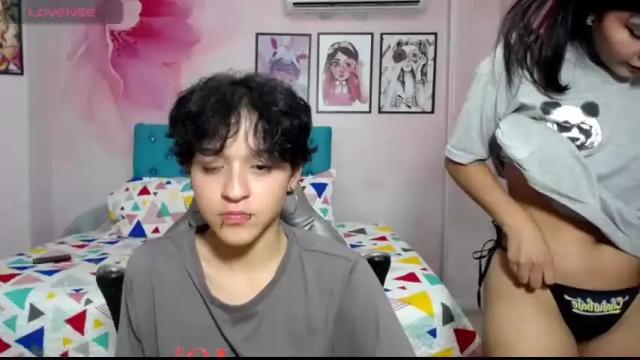 Image 2 of sammy_shy Stream on Chaturbate on 14 months ago
