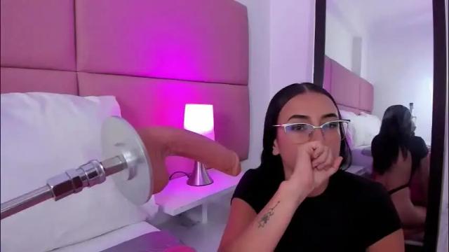 Image 6 of sammymorales Stream on Chaturbate on 2 months ago