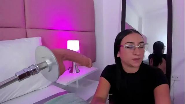 Image 11 of sammymorales Stream on Chaturbate on 1 month ago