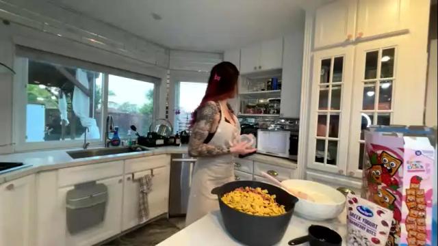 Image 3 of sammyravenwood Stream on Chaturbate on 6 months ago