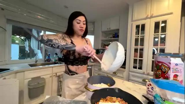 Image 4 of sammyravenwood Stream on Chaturbate on 6 months ago