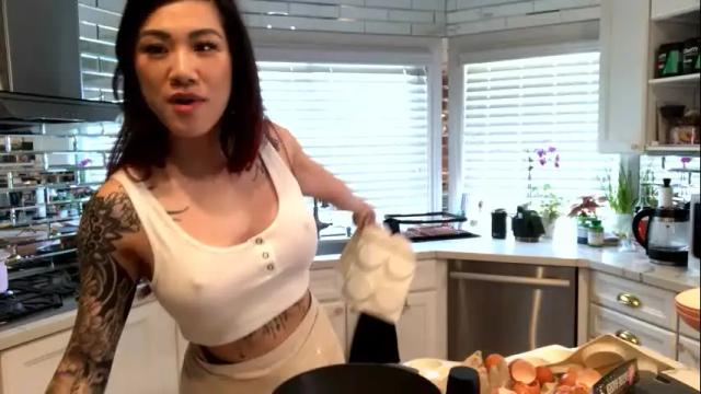 Image 2 of sammyravenwood Stream on Chaturbate on 5 months ago