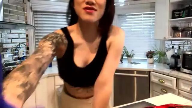 Thumbnail 1, sammyravenwood's Stream at Chaturbate, 4 months ago
