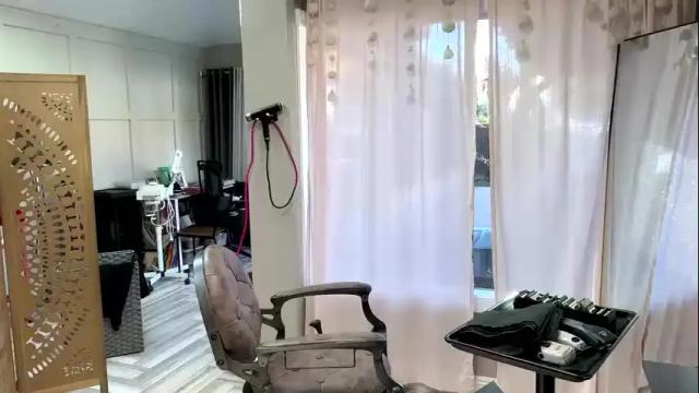 Image 4 of sammyravenwood Stream on Chaturbate on 2 months ago