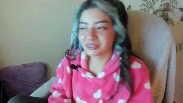 Image 3 of sammysammy_ Stream on Chaturbate on 1 month ago