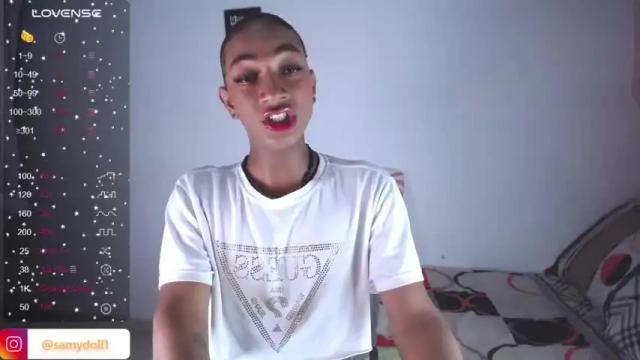 Image 4 of samny_doll369 Stream on Chaturbate on 15 months ago