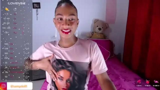 Image 3 of samny_doll369 Stream on Chaturbate on 15 months ago
