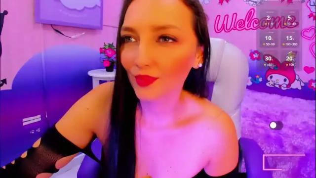 Image 6 of samy__milf Stream on Chaturbate on 2 months ago