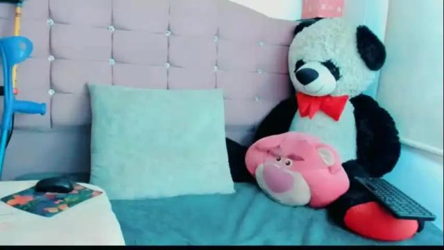 Image 12 of samy_huber Stream on Chaturbate on 24 days ago