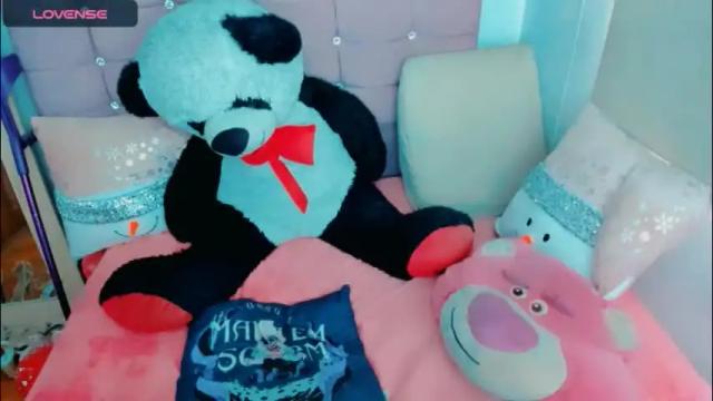 Image 2 of samy_huber Stream on Chaturbate on 16 days ago